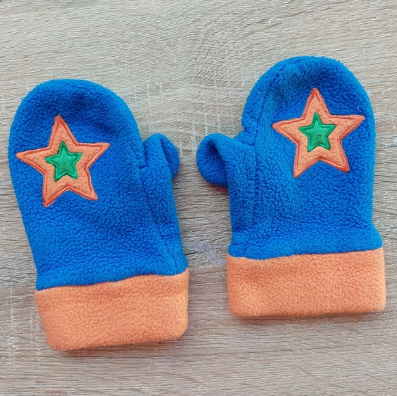 2012 guc Hanna Andersson hat & mittens - Picture 7 of 14